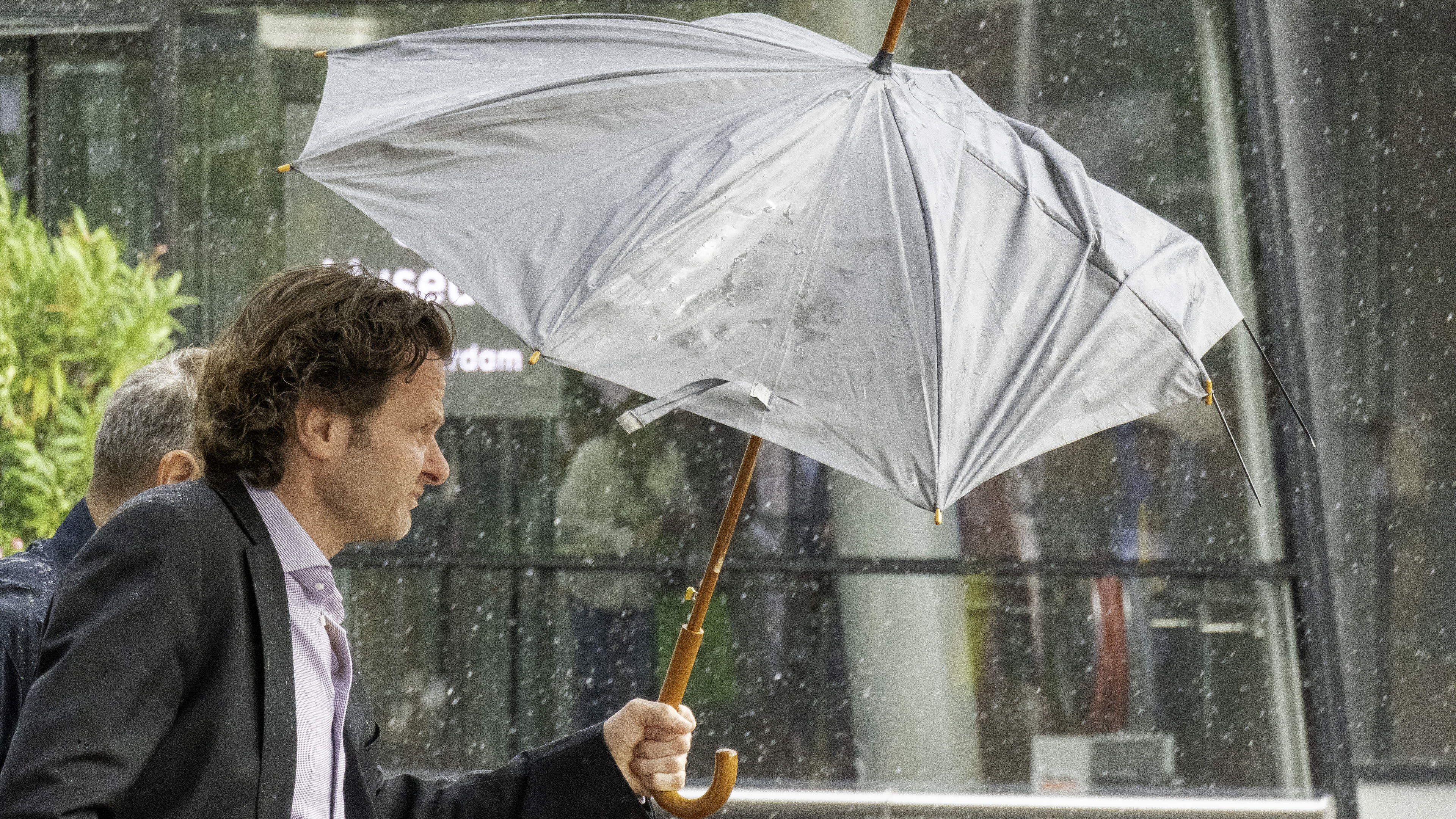 LIVE | Buien in Nederland: meerdere provincies verrast met regen